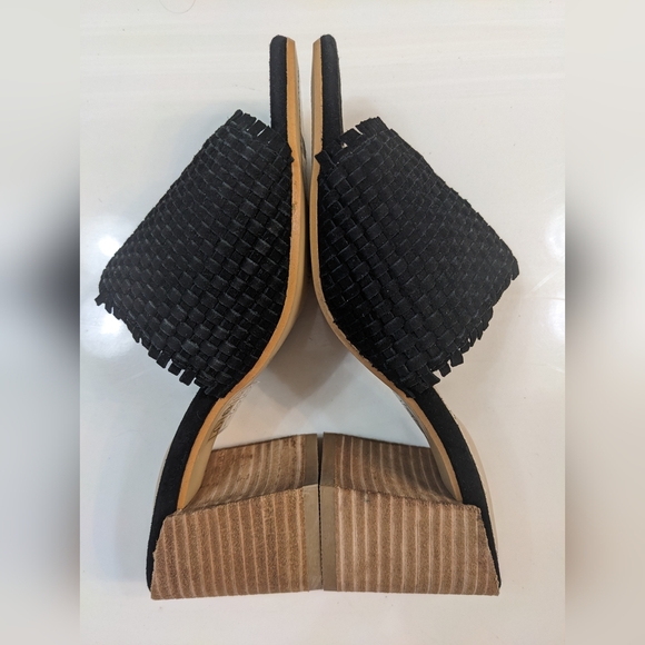 Rebels Gaia Woven Slide Sandals Sz 8 Black Suede NWOB - Picture 8 of 9